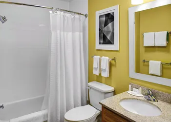 TownePlace Suites by Marriott Fresno hotel thumbnail 7