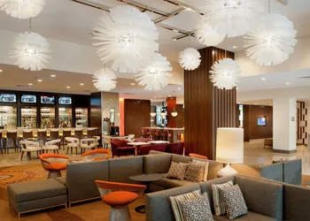 Marriott St. Louis Airport hotel thumbnail 3