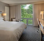 Marriott St. Louis Airport hotel detail image 4