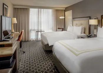 Marriott St. Louis Airport hotel thumbnail 7