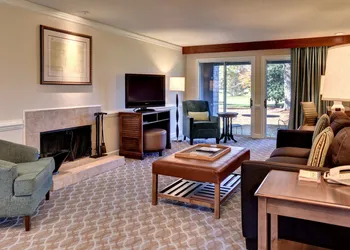 Kingsmill Resort hotel thumbnail 6