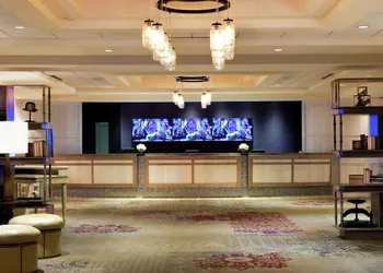 DoubleTree by Hilton Hotel Nashville Downtown hotel thumbnail 6