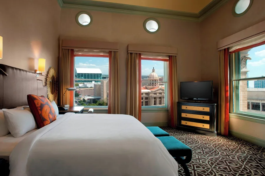 Hotel ICON Autograph Collection by Marriott hotel detail image 6