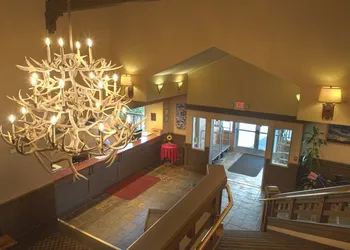 Coast Inn at Lake Hood hotel thumbnail 5