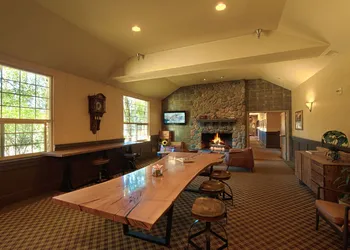 Coast Inn at Lake Hood hotel thumbnail 6