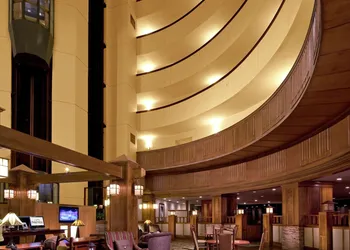 The Park Vista - a DoubleTree by Hilton Hotel - Gatlinburg hotel thumbnail 2