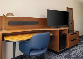 Fairfield Inn & Suites by Marriott Cincinnati Eastgate hotel thumbnail 4