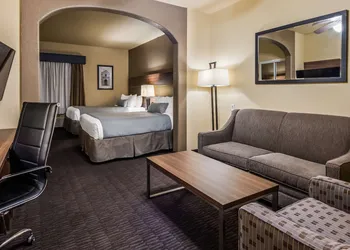 Best Western Plus Hill Country Suites hotel thumbnail 4