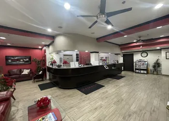 Ramada by Wyndham Oklahoma City Airport North hotel thumbnail 4