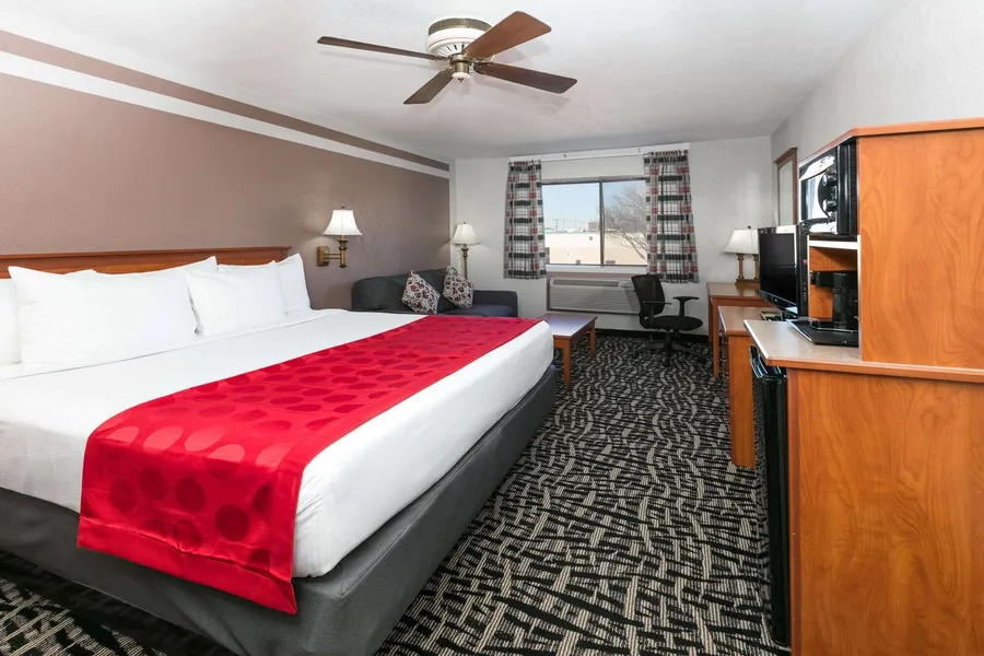 Ramada by Wyndham Oklahoma City Airport North hotel detail image 6