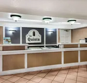 La Quinta Inn by Wyndham Albuquerque Northeast hotel detail image 3