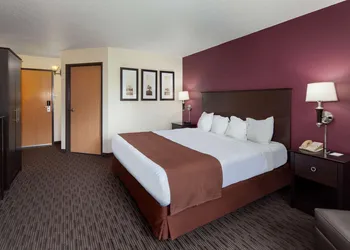AmericInn by Wyndham Northfield hotel thumbnail 8
