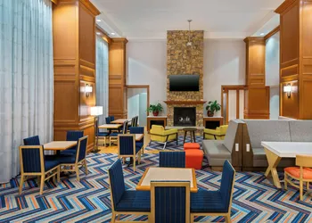 Hampton Inn & Suites Murfreesboro hotel thumbnail 3