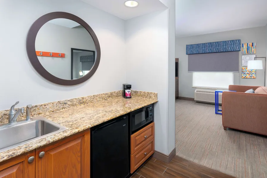 Hampton Inn & Suites Murfreesboro hotel detail image 6