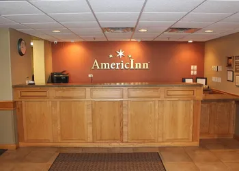 AmericInn by Wyndham Cedar Rapids Airport hotel thumbnail 2