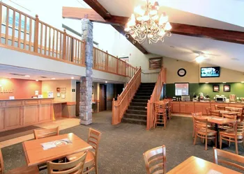 AmericInn by Wyndham Cedar Rapids Airport hotel thumbnail 4