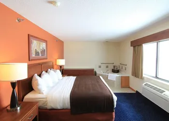 AmericInn by Wyndham Cedar Rapids Airport hotel thumbnail 7