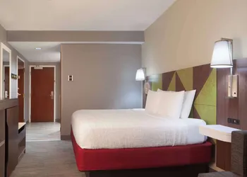 Hampton Inn & Suites Atlanta Airport North I-85 hotel thumbnail 7