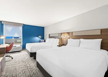 Holiday Inn Express Nashville-Hendersonville by IHG hotel thumbnail 8