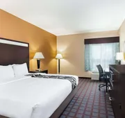 Spark by Hilton Plainfield Indianapolis hotel detail image 7