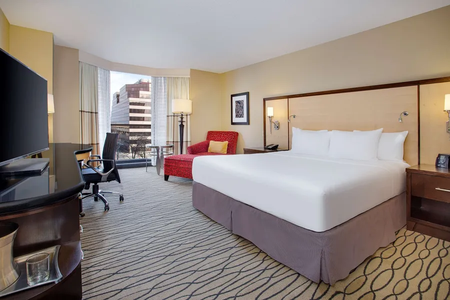 Hilton Rosemont Chicago O'Hare hotel detail image 6