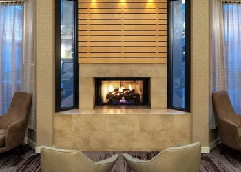 Courtyard by Marriott Dulles Airport Herndon/Reston hotel thumbnail 2