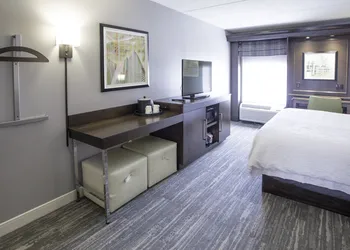 Hampton Inn Houston I-10W Energy Corridor hotel thumbnail 4