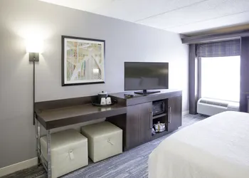 Hampton Inn Houston I-10W Energy Corridor hotel thumbnail 5