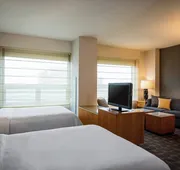 Renaissance Chicago O'Hare Suites Hotel hotel detail image 4