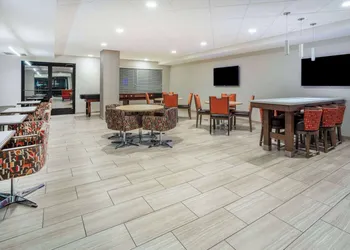 Days Inn & Suites by Wyndham Denver International Airport hotel thumbnail 4