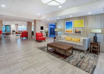 Days Inn & Suites by Wyndham Denver International Airport hotel thumbnail 5