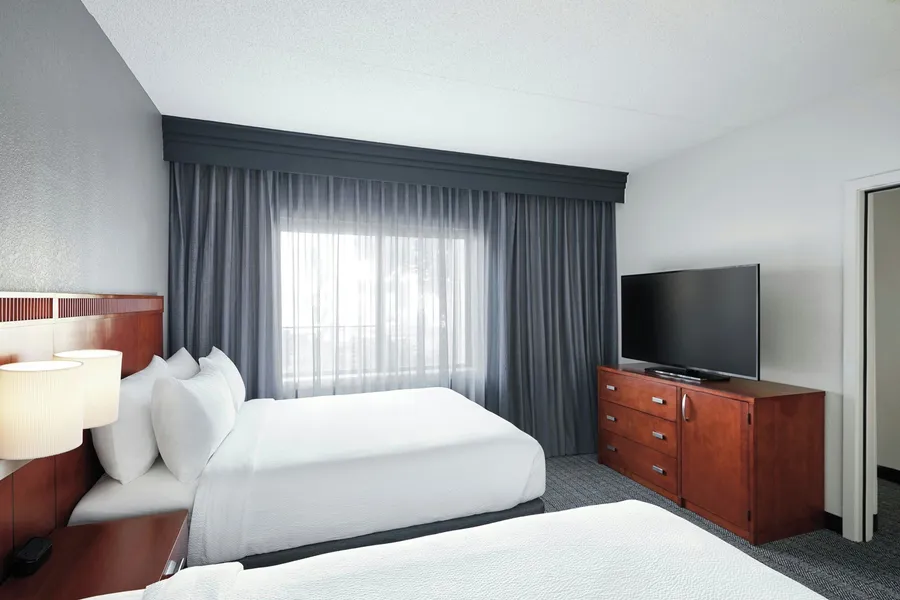 Courtyard by Marriott St Louis Westport Plaza hotel detail image 6