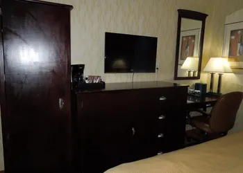 Lex View Inn at JFK Airport hotel thumbnail 4