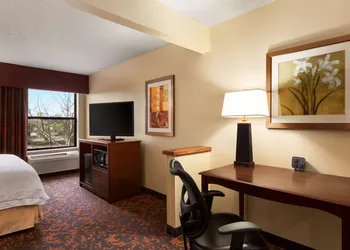 Hampton Inn Houston-Willowbrook Mall hotel thumbnail 8