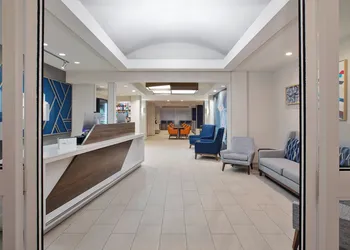 Holiday Inn Express Hotel & Suites Grand Rapids-North by IHG hotel thumbnail 2