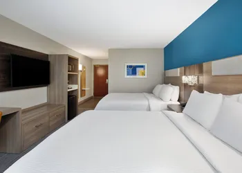Holiday Inn Express Hotel & Suites Grand Rapids-North by IHG hotel thumbnail 8
