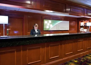 Holiday Inn Hotel & Suites Cincinnati - Eastgate by IHG hotel thumbnail 3