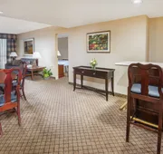 Holiday Inn Hotel & Suites Cincinnati - Eastgate by IHG hotel detail image 4