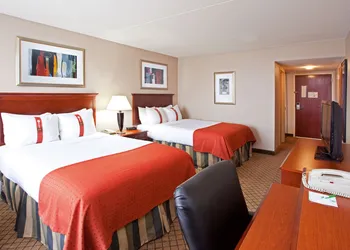 Holiday Inn Hotel & Suites Cincinnati - Eastgate by IHG hotel thumbnail 7