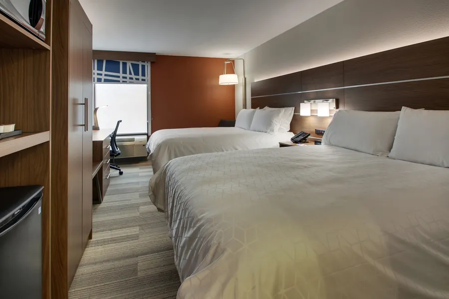 Holiday Inn Express Voorhees - Mt. Laurel by IHG hotel detail image 2