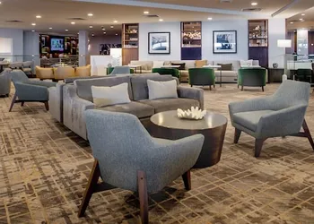 Hilton St. Louis Airport hotel thumbnail 2