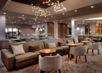 Hilton St. Louis Airport hotel thumbnail 7