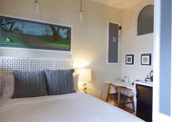 Henry Norman Hotel hotel thumbnail 8