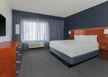 Courtyard by Marriott Austin Airport hotel thumbnail 5