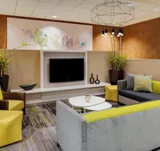 Courtyard by Marriott Boston Logan Airport hotel detail image 5