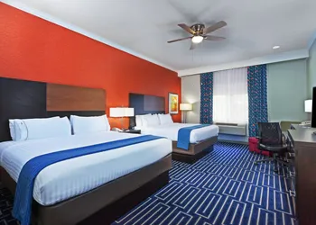 Holiday Inn Express & Suites Houston East, by IHG hotel thumbnail 2