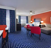Holiday Inn Express & Suites Houston East, by IHG hotel detail image 3