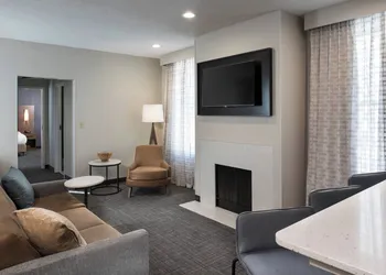 Residence Inn by Marriott Memphis Downtown hotel thumbnail 5