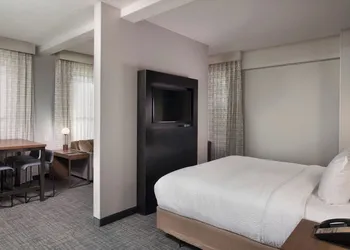 Residence Inn by Marriott Memphis Downtown hotel thumbnail 7