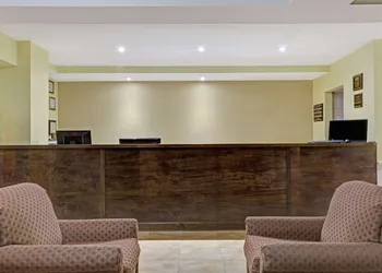 Travelodge by Wyndham Williamsburg Colonial Area hotel thumbnail 3